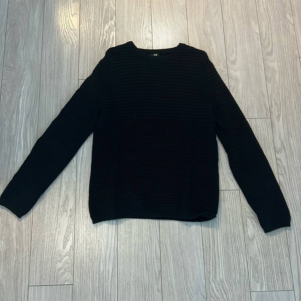 H&M Men’s Ribbed Sweater